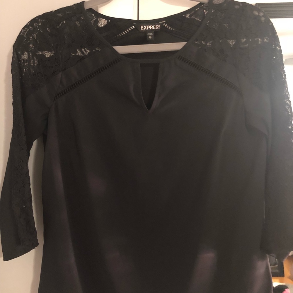 Express 3/4 sleeves with lace shirt black
